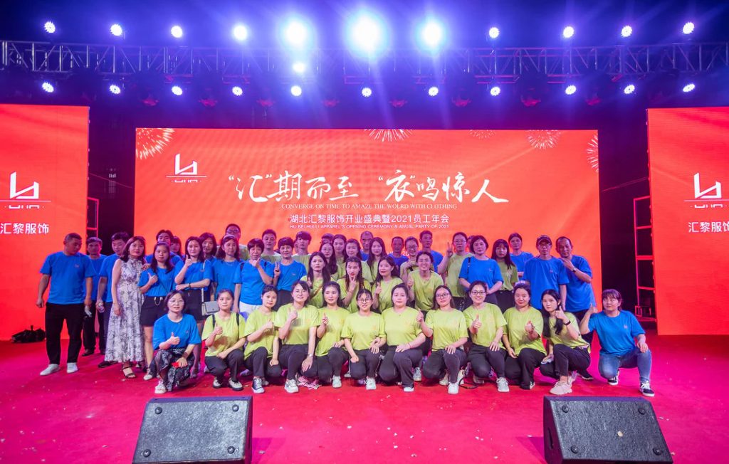 Team插图1 Team插图1